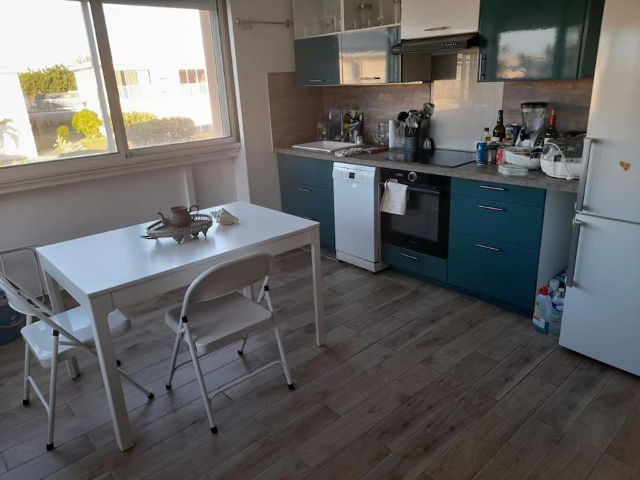 Ferienwohnung Les Pieds Dans L'Eau Baie Nettle Exterior foto